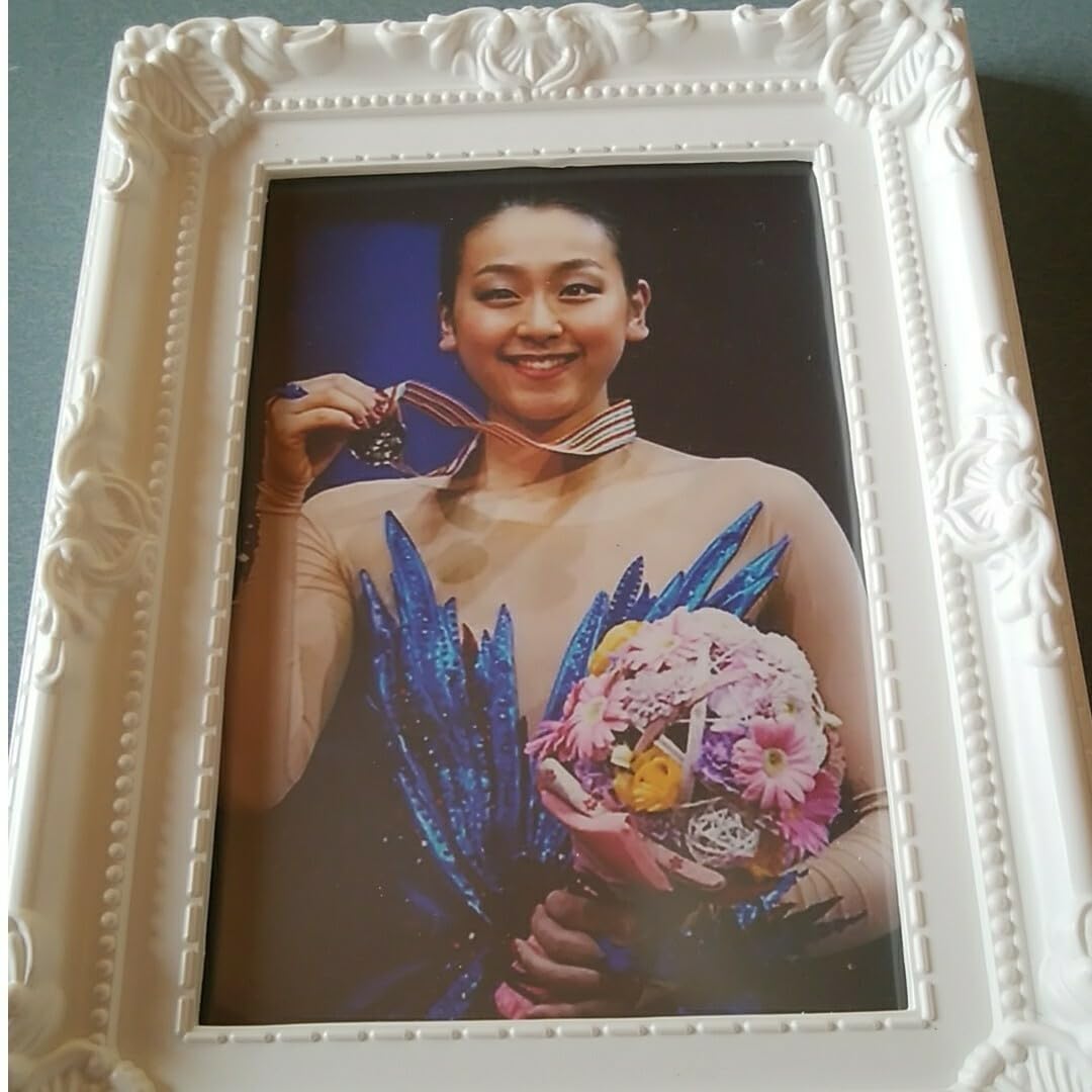 浅田真央　Everlasting33 直筆サイン入り写真とフォトフレーム 浅田真央 Everlasting33 直筆サイン入り写真とフォトフレーム